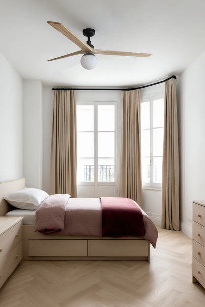 Ventilador de techo FARO KLIM L (34282WT-11L) - Negro mate con aspas de madera de pino, diseño moderno y elegante para cualquier estancia.  Incluye luz E27 y sistema TUYA inteligente.
