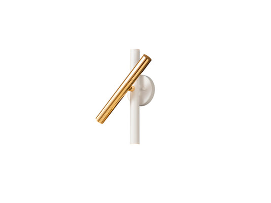 Aplique de Pared LED Varas 15W Oro y Blanco Schuller en ambiente decorado | Schuller