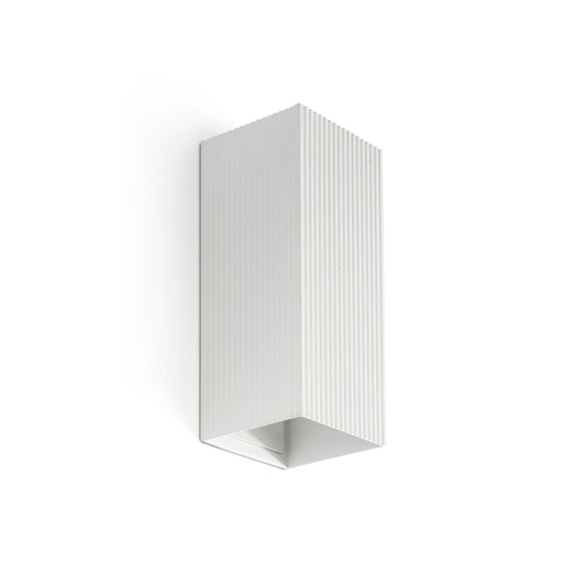 LUNE Aplique Cuadrado Estriado Blanco FARO para pared, diseño moderno