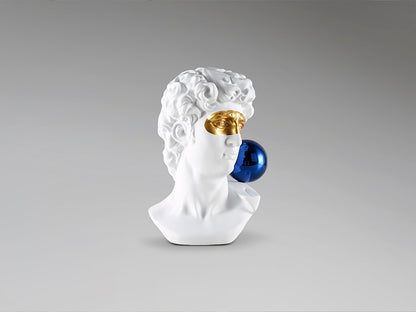 Busto Decorativo David 30,5 cm Resina Blanco con Oro y Azul Schuller en ambiente decorado | Schuller