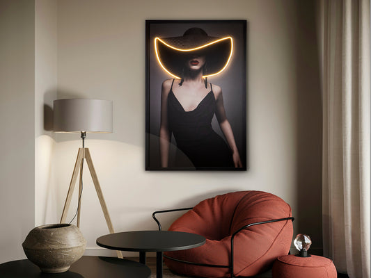 Cuadro Decorativo con Luz LED Pamela 80x120 cm Negro Schuller en ambiente decorado | Schuller