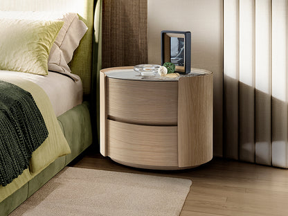 Mesita de Noche Ovalada Enoc 60 cm Roble Claro y Mármol Schuller en ambiente decorado | Schuller · Ref. 411622