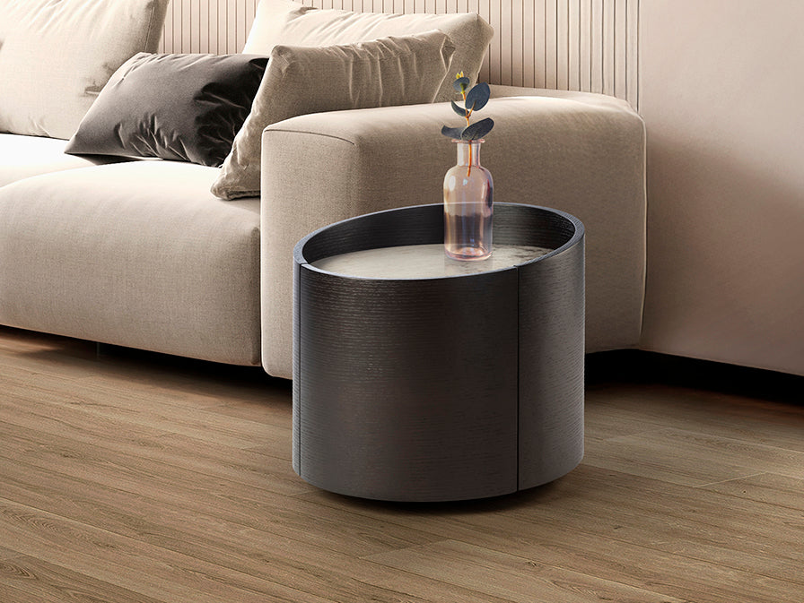 Mesita de Noche Redonda Iza 50 cm Negro con Tapa Mármol Schuller en ambiente decorado | Schuller · Ref. 411882