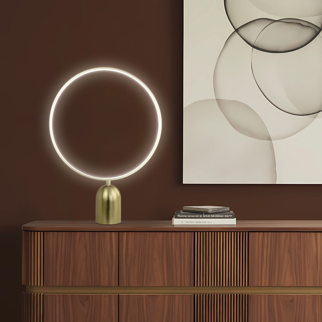 Lámpara Sobremesa LED Halo ALEMAR en ángulo lateral con detalles en latón