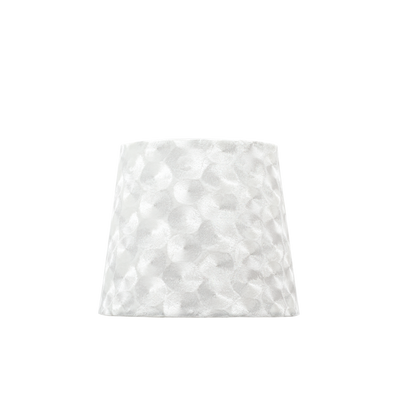 Pantalla Fátima fabricada en Textil color Blanco Nacar, ideal para lámparas