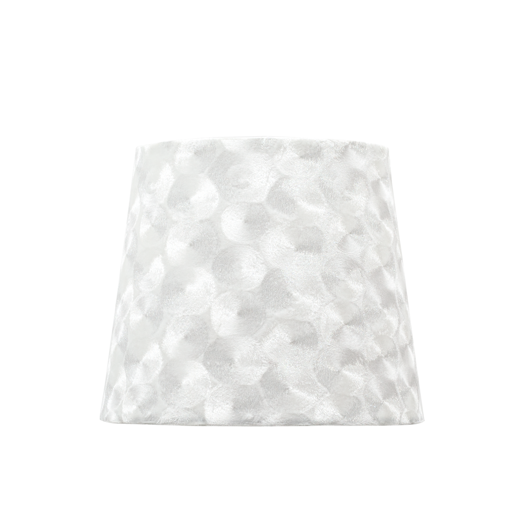 Pantalla Fátima E27 30cm Blanco Nacar de Fabrilamp. Diseño elegante y tejido suave.