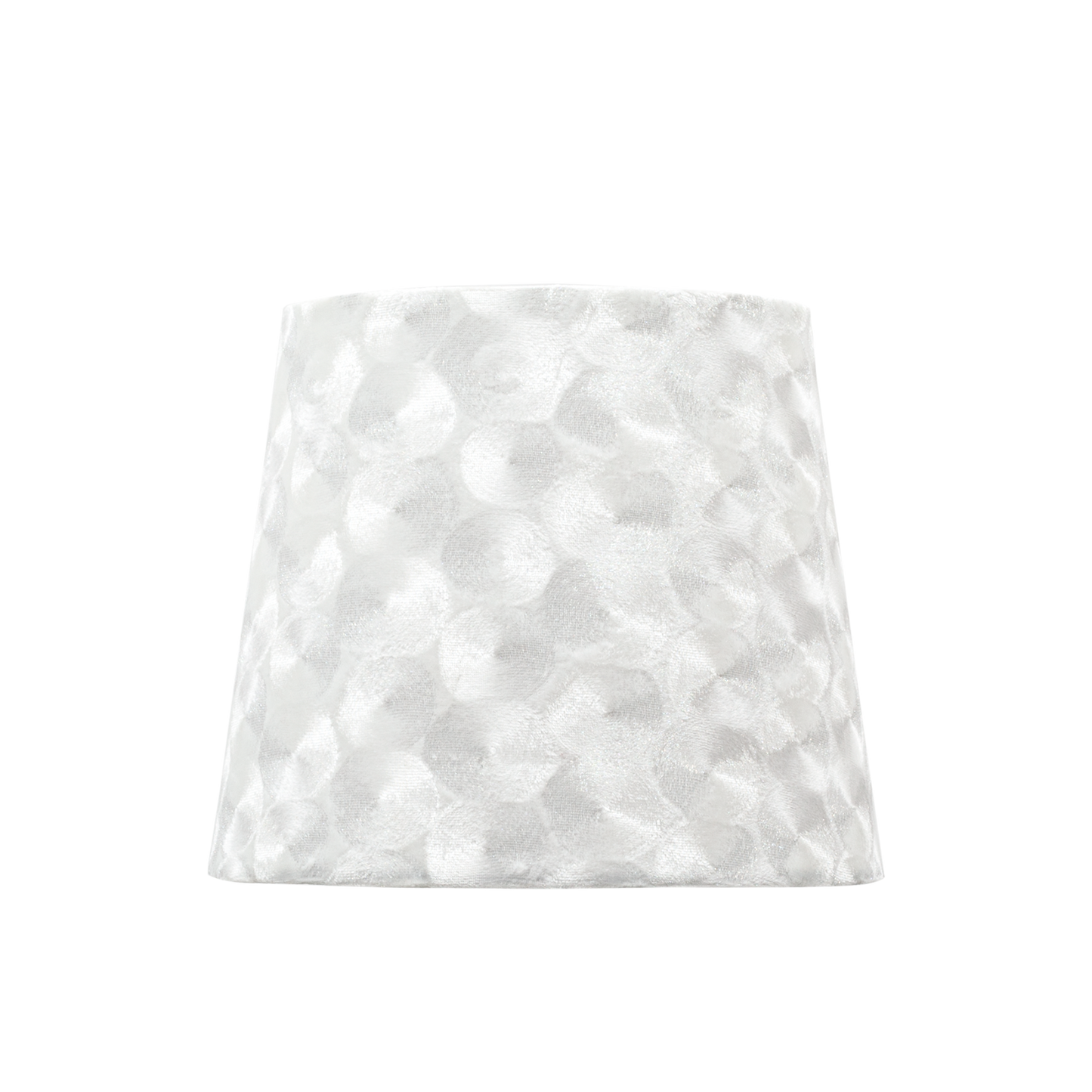 Pantalla Fátima fabricada en Textil color Blanco Nacar, ideal para lámpara