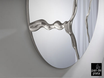 Espejo Redondo de Pared Surcos 100 cm Pan de Plata Schuller en ambiente decorado | Schuller