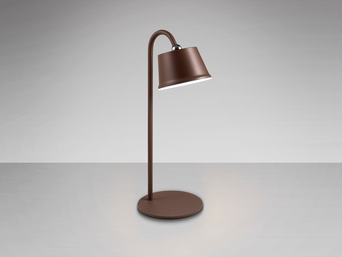 Lámpara de Sobremesa LED Portátil Cuco 3W Acabado Corten Schuller en ambiente decorado | Schuller