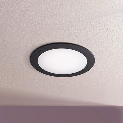 Downlight TERESA fabricado en resina color negro con difusor en PC