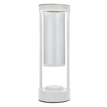 Detalle del interruptor táctil y base de la lámpara Habana en metal blanco