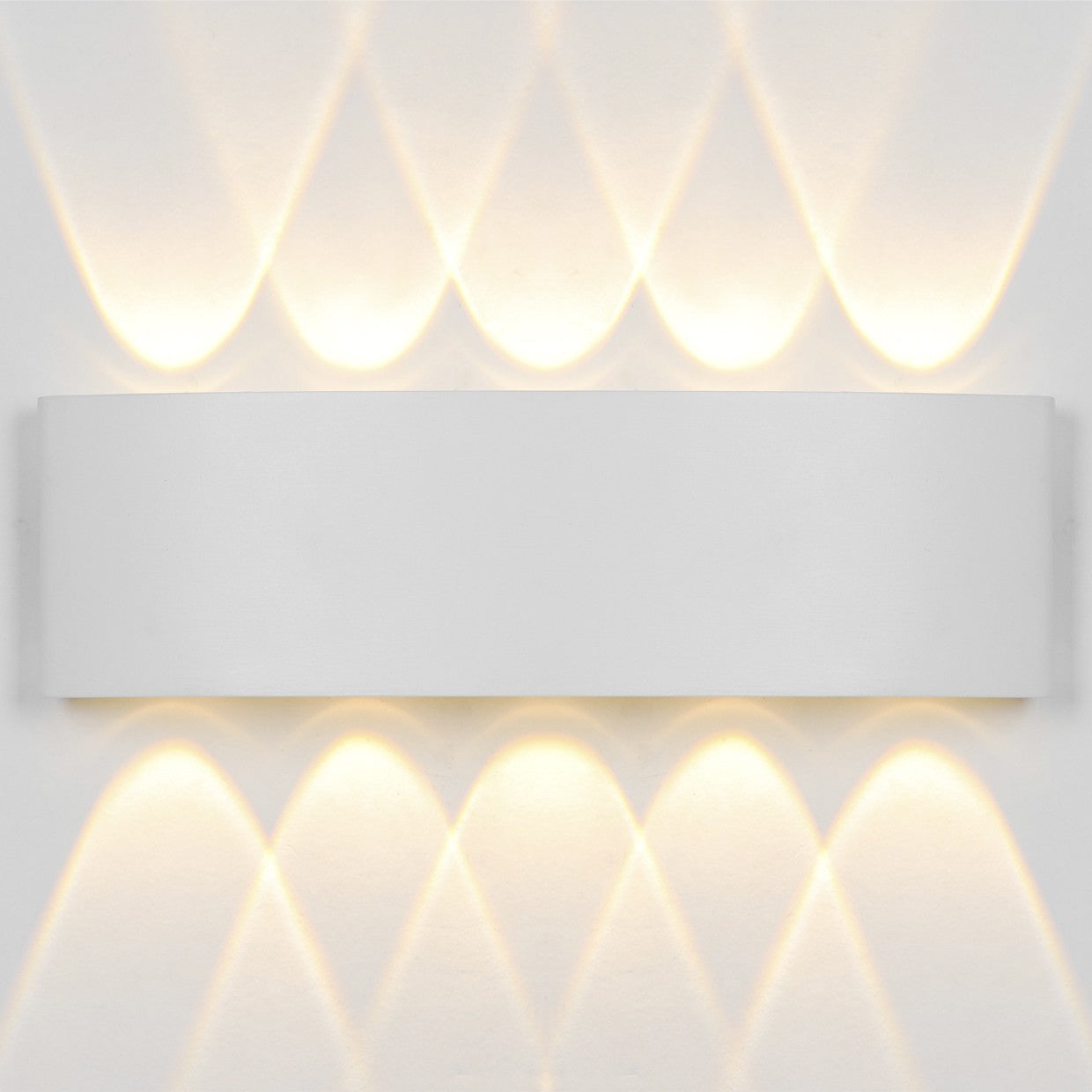 Detalle de instalación del aplique de pared exterior King