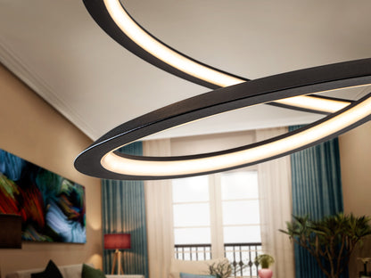 Lámpara Colgante LED Looping Ø60 cm Negro Mate Schuller en ambiente decorado | Schuller