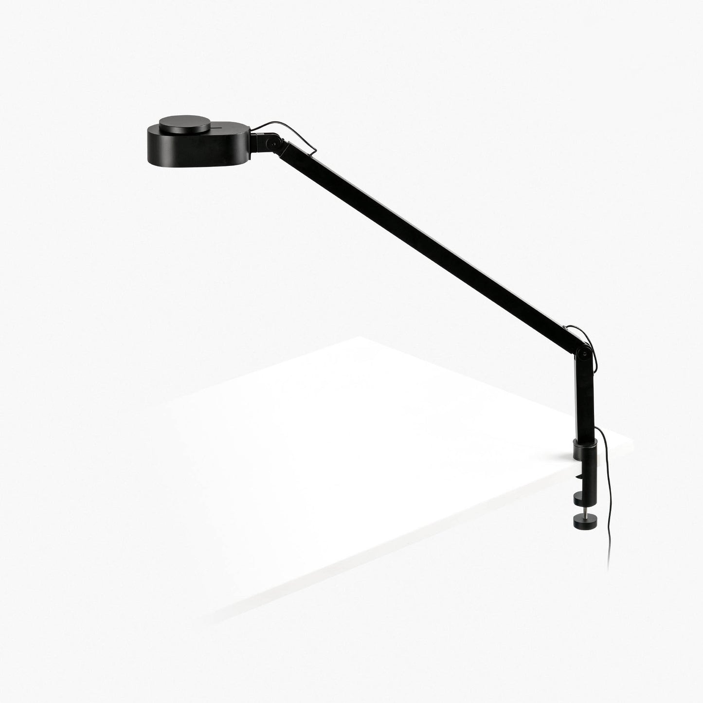 INVITING Lámpara de Pinza LED Regulable Negra Faro 57316 para escritorio
