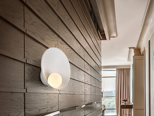 Aplique de Pared Bol de Schuller (Bol) en color Blanco Mate con difusor esférico de cristal opal - Ref 598471.
