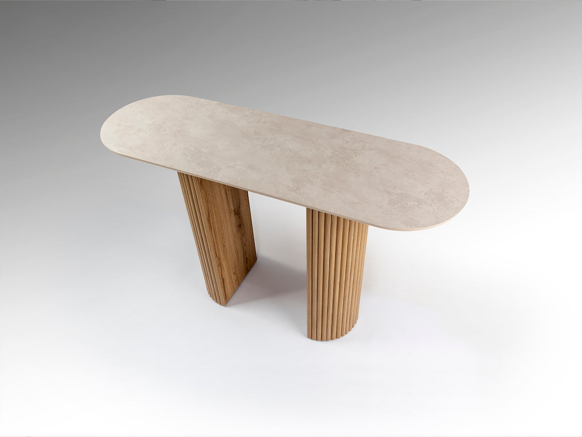 Consola Irati 130 cm Acabado Piedra y Madera Schuller en ambiente decorado | Schuller