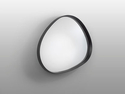 Lateral de Espejo Decorativo Julie de Schuller (Julie) en color Negro Mate con forma orgánica irregular - Ref 607230.
