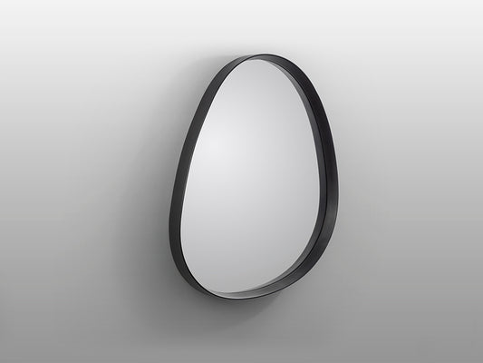 Espejo Decorativo Julie de Schuller (Julie) en color Negro Mate con forma orgánica irregular - Ref 607230.
