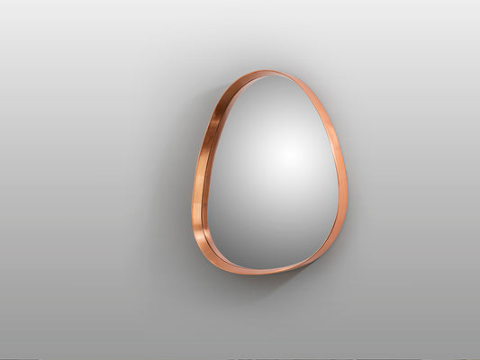 Espejo Decorativo de pared Julie de Schuller (Julie) con forma orgánica y marco artesanal en Pan de Oro Rosa - Ref 607322.

