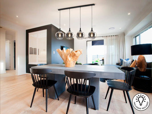 Lámpara Colgante Opaz 4 Luces Negro Mate y Cristal Smoke Schuller en ambiente decorado | Schuller