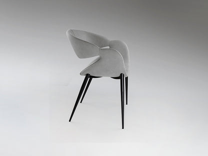 Lateral de Sillón de Comedor de diseño Giro de Schuller (Giro) tapizado en Gris Claro con patas negras - Ref 629140.

