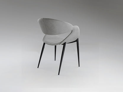 Parte trasera de Sillón de Comedor de diseño Giro de Schuller (Giro) tapizado en Gris Claro con patas negras - Ref 629140.

