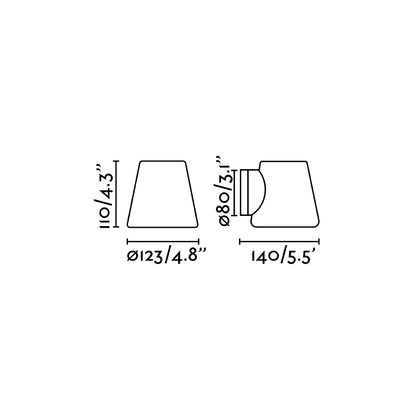 Luminaria de pared Bianca con protección IP44, perfecta para zonas húmedas.