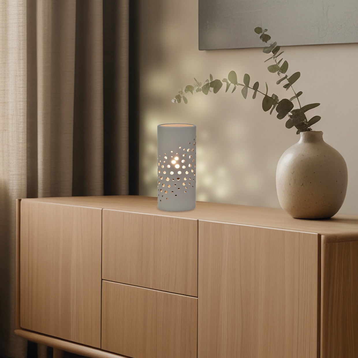 Sobremesa cerámica LAVA topo en ambiente de dormitorio moderno