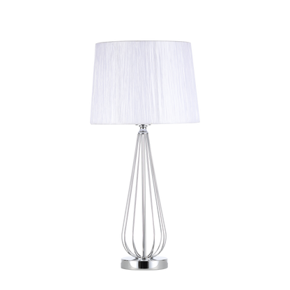 Sobremesa Robina Cromo con pantalla blanca de Fabrilamp, diseño moderno y elegante para tu hogar.