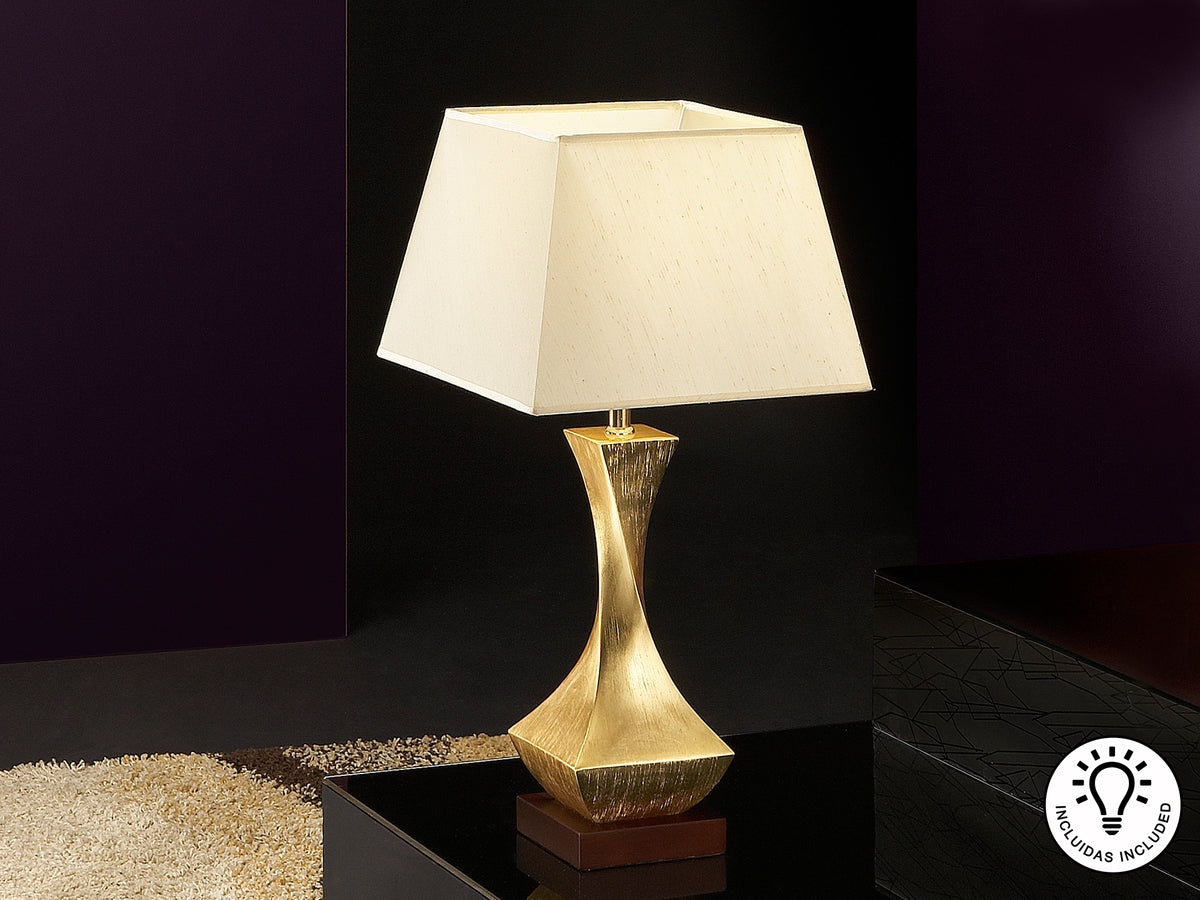 Lámpara de Sobremesa Deco 64 cm Pan de Oro Schuller en ambiente decorado | Schuller