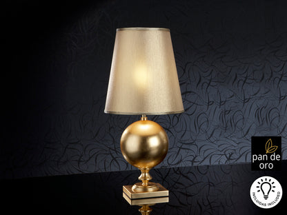 Lámpara de Sobremesa Terra 60 cm Pan de Oro Schuller en ambiente decorado | Schuller