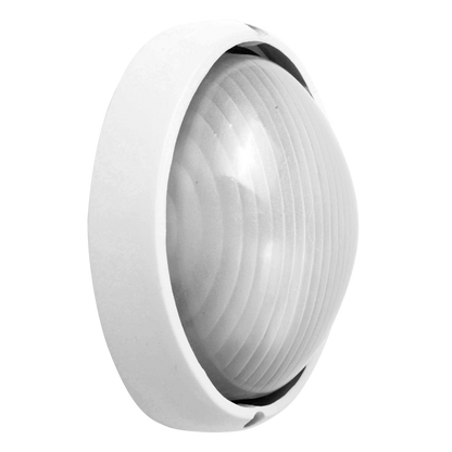 Aplique Vega fabricado en aluminio color blanco, ideal para iluminación exterior resistente y duradera.