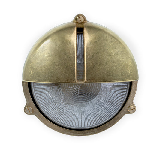 TIMON Aplique Latón Exterior Faro 70996 para iluminar tu jardín con estilo atemporal.