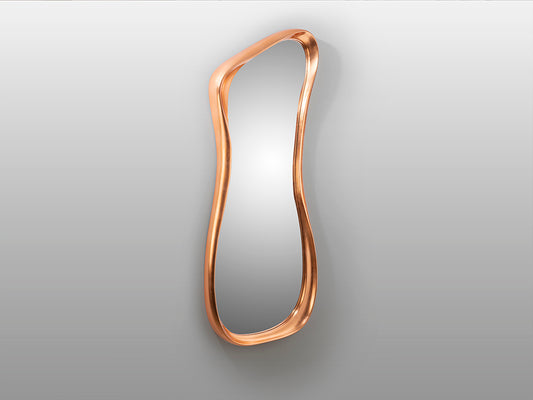 Espejo Decorativo de pared Gina de Schuller (Gina) con marco orgánico en Pan de Oro Rosa - Ref 719483.

