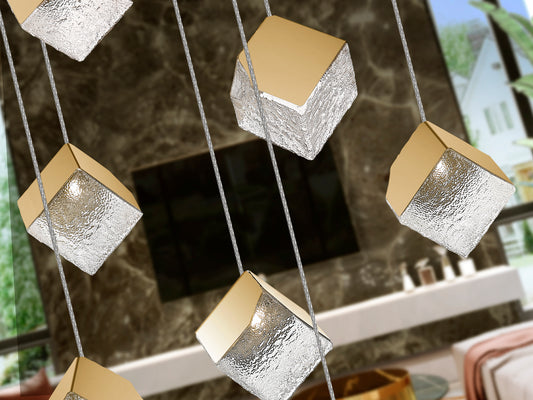 Lámpara Colgante Priscila 12 Luces 90 cm Acabado Oro Schuller en ambiente decorado | Schuller