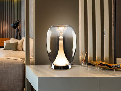 Lámpara de Sobremesa Suspiro 27 cm LED Cromo y Cristal Smoke Schuller en ambiente decorado | Schuller · Ref. 724319