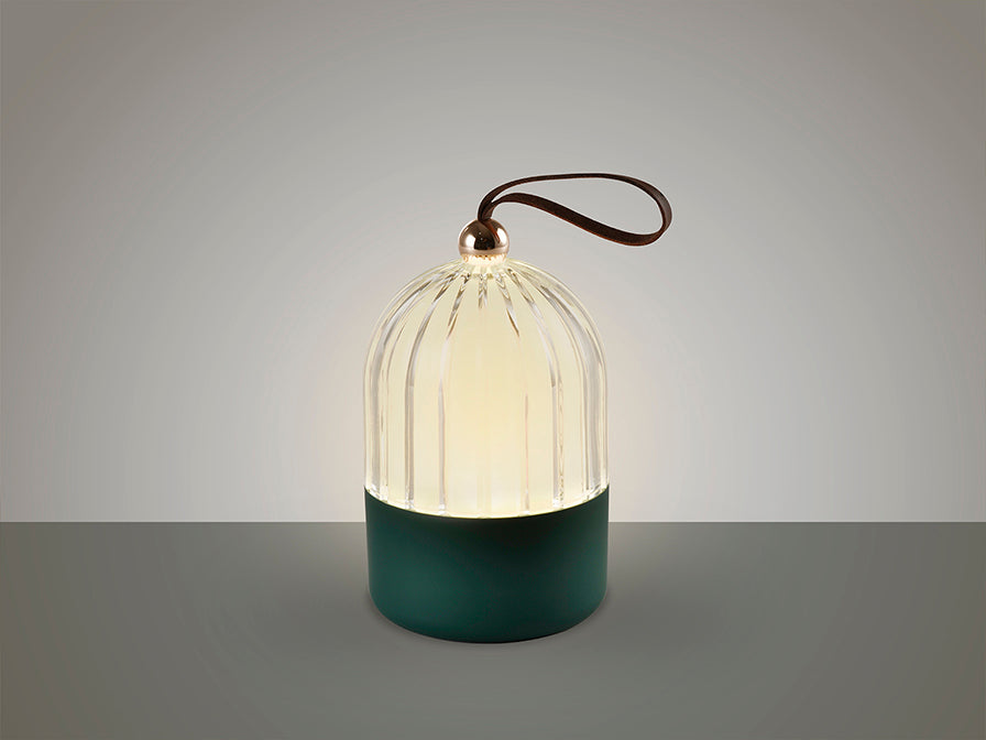 Lámpara de Sobremesa Portátil Chiqui de Schuller (Chiqui) en color Verde Mate con pantalla acrílica estriada - Ref 724692.

