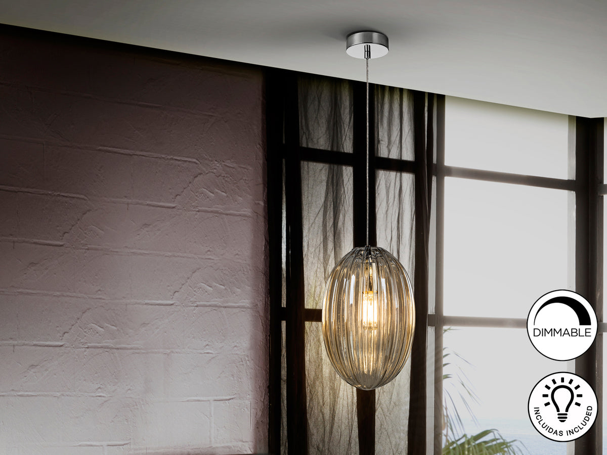 Lámpara Colgante Ovila 20 cm Cromo y Cristal Coñac Schuller en ambiente decorado | Schuller · Ref. 752183