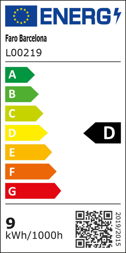 Iluminación moderna y discreta ideal para senderos de jardín