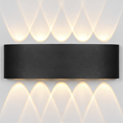 Detalle material metal negro del aplique exterior King ALEMAR