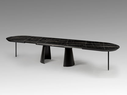 Mesa de Comedor Extensible Capri 206 cm Mármol Negro Schuller en ambiente decorado | Schuller