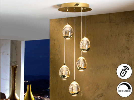 Lámpara Colgante LED Rocío 5 Luces Dorada y Champán Schuller en ambiente decorado | Schuller