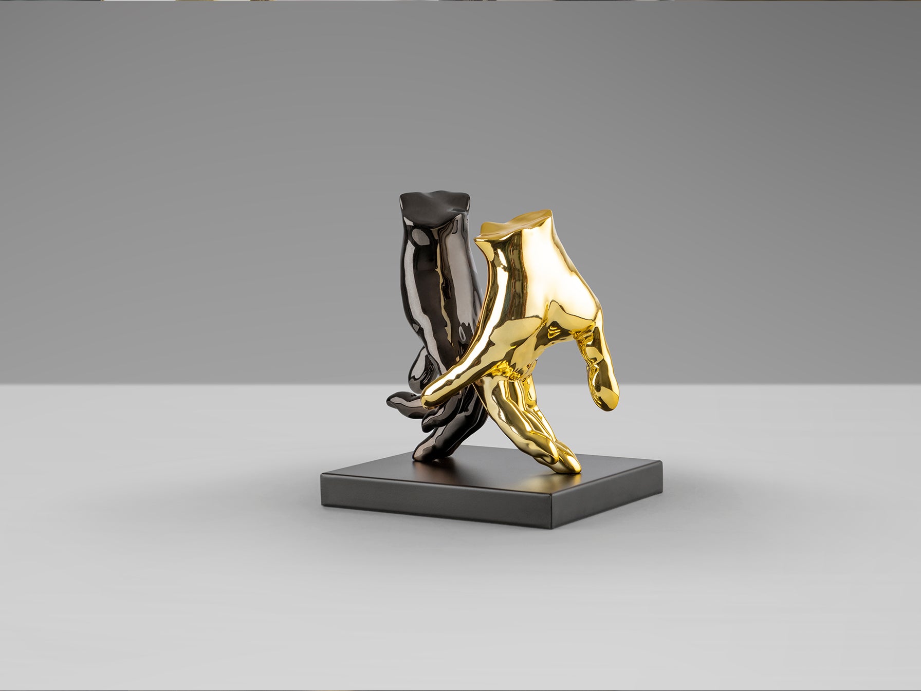 Figura Decorativa Manos Gris/Oro - Schuller - 297998 - Vista 5