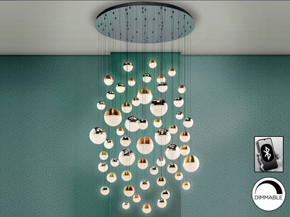 Lámpara Colgante LED Sphere Ø140 cm Dimable 55 Luces Schuller en ambiente decorado | Schuller
