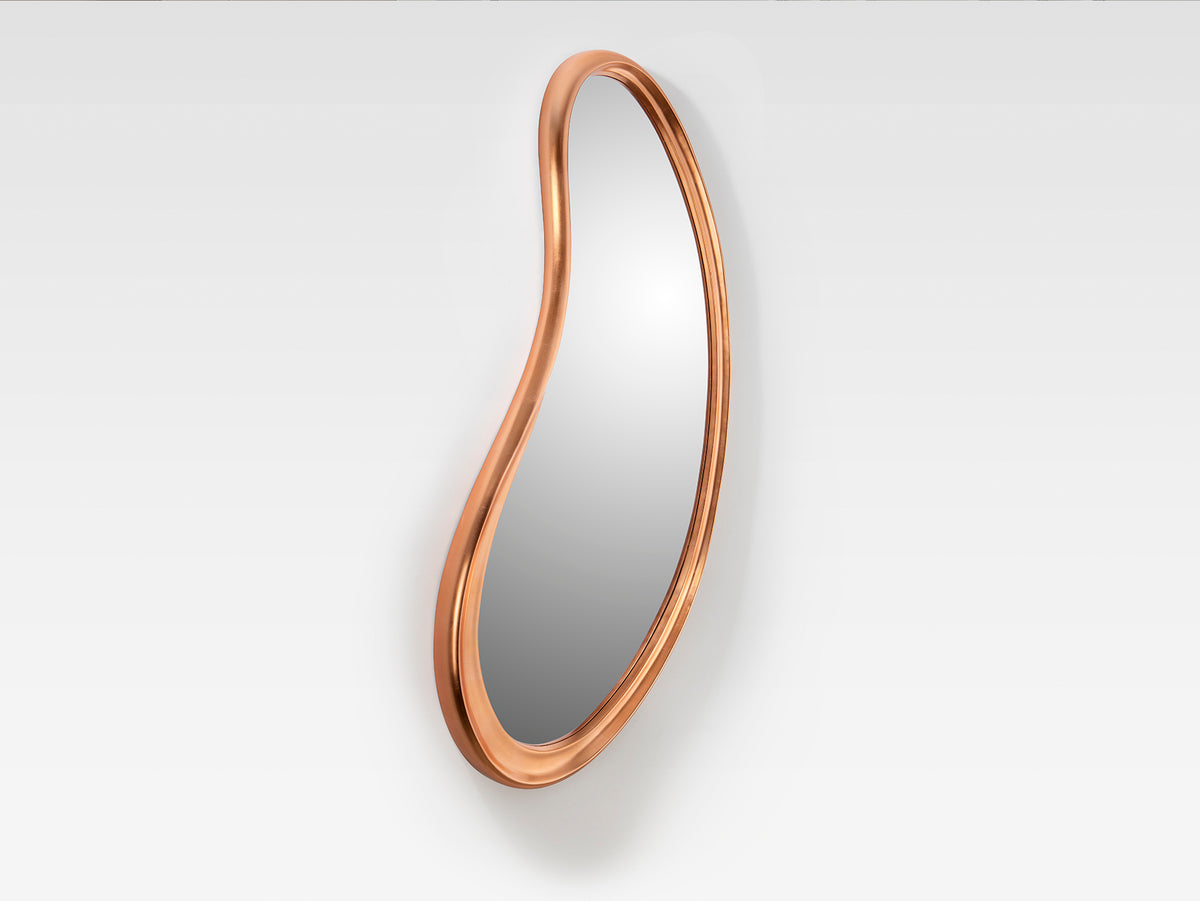 Espejo de Pie Brigitte 166 cm Oro Rosa Schuller en ambiente decorado | Schuller