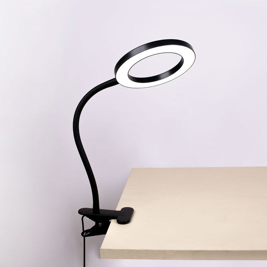Flexo fabricado en metal color negro BELAIR, con clip y luz LED