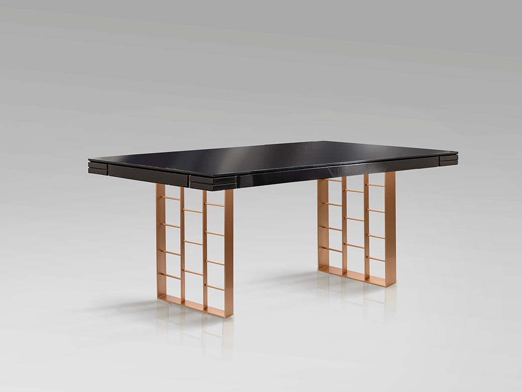 Mesa de Comedor Vita de Schuller (Vita) en color Gris Antracita y Oro Rosa con sobre lacado brillo - Ref 857147.
