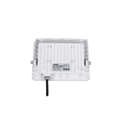 Proyector TUMUT fabricado en aluminio color blanco, ideal para exteriores