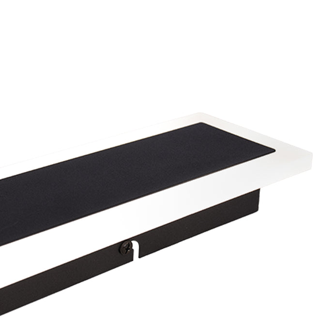 Aplique LED con protección IP54, ideal para baños y exteriores cubiertos
