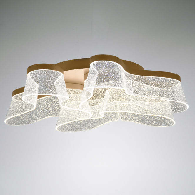 Plafón LED CAMILLE CCT 50W 2200lm Regulable 70cm Dorado Interlusa encendida con proyección de luz y ambiente | LuzGurú